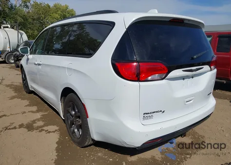 2018 Chrysler Pacifica Limited from USA, damaged, VIN 2C4RC1GG4JR263543